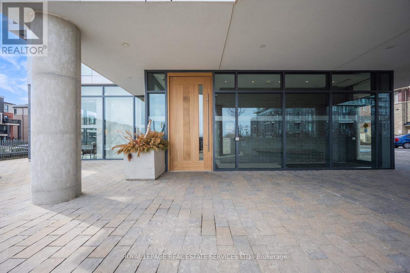 502 - 180 Veterans Drive, Brampton, Ontario  L7A 5G7 - Photo 7 - W12172620