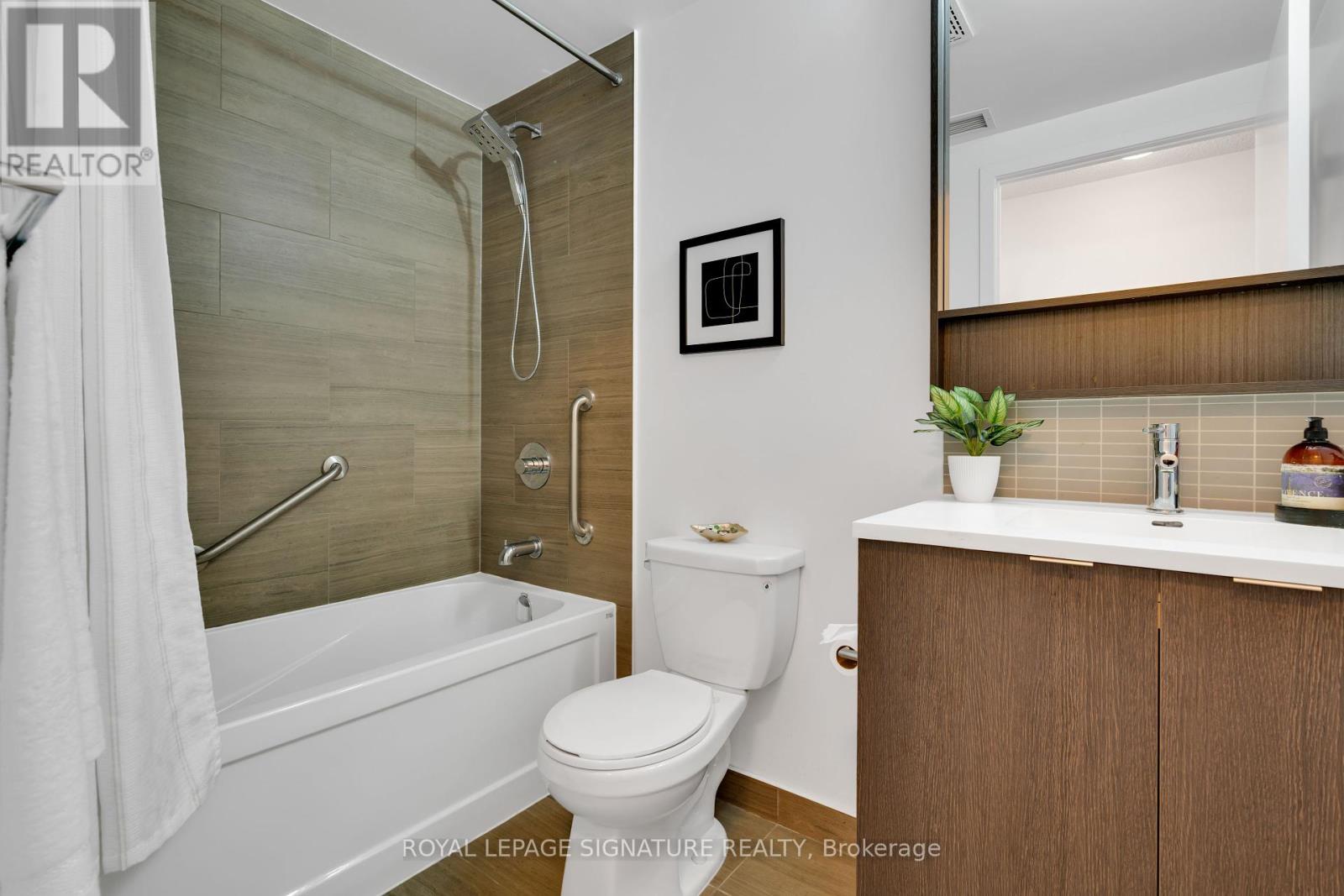 610 - 2560 Eglinton Avenue W, Mississauga, Ontario  L5M 0Y3 - Photo 26 - W12172689