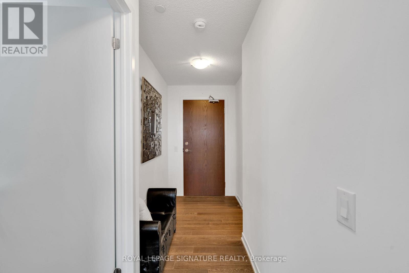610 - 2560 Eglinton Avenue W, Mississauga, Ontario  L5M 0Y3 - Photo 5 - W12172689