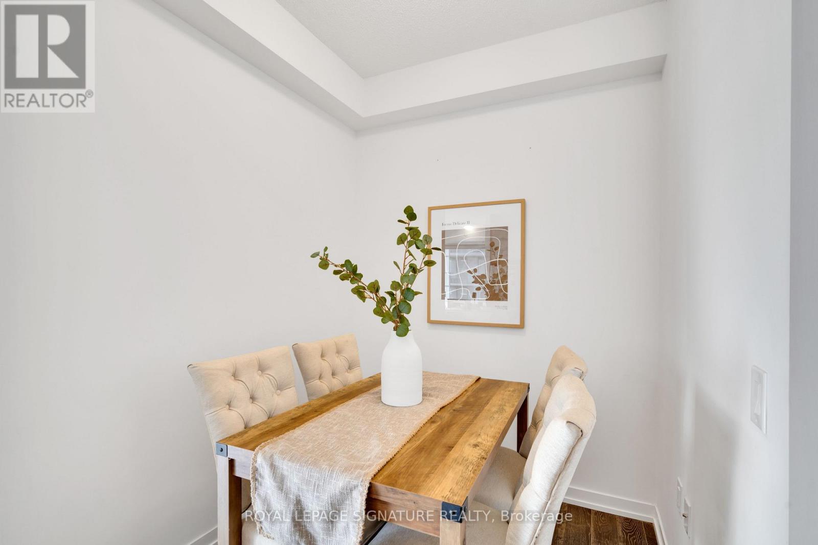 610 - 2560 Eglinton Avenue W, Mississauga, Ontario  L5M 0Y3 - Photo 7 - W12172689