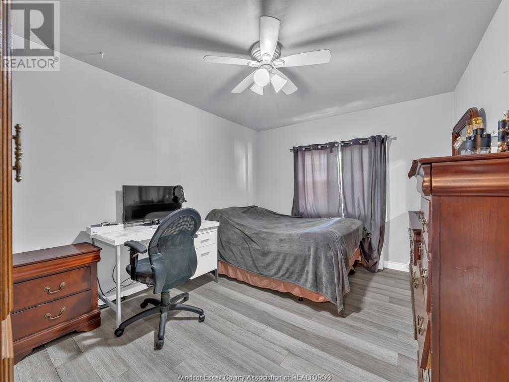 393 Logan Avenue, Windsor, Ontario  N8X 2V1 - Photo 19 - 25013020