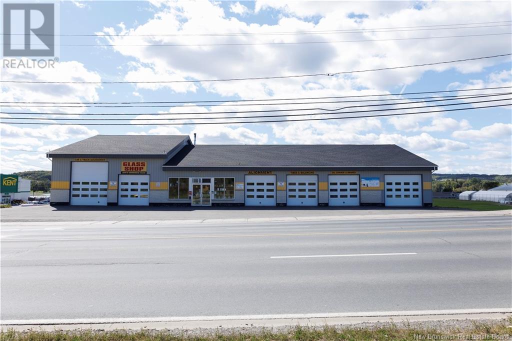 323 Madawaska Road, Grand-Sault/grand Falls, New Brunswick  E3Y 1A4 - Photo 5 - NB112700