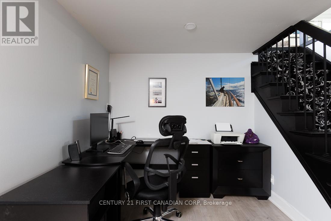 82 Queenston Crescent, London East (East O), Ontario  N5W 1N6 - Photo 15 - X12172783