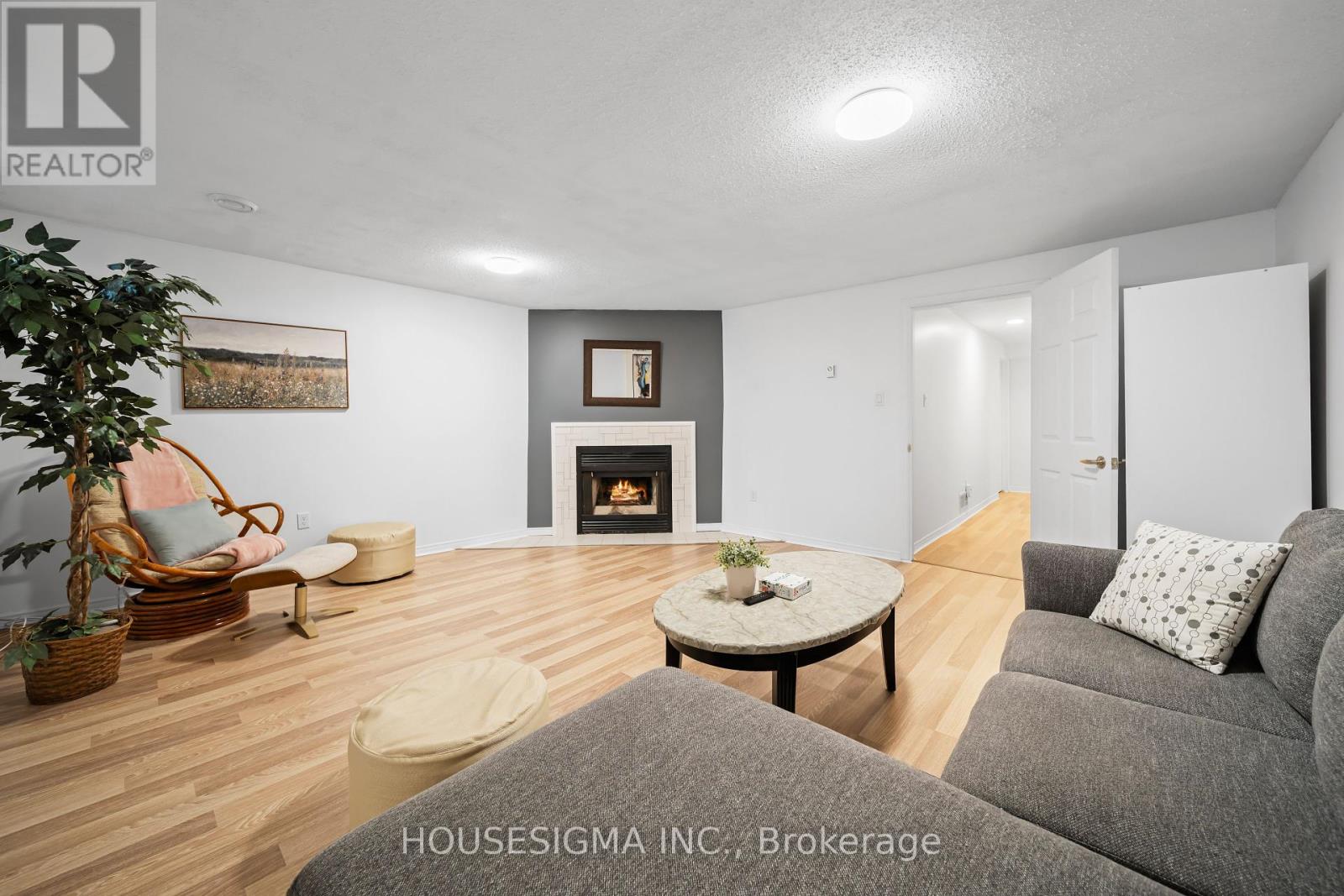 Photo 31 of 40 for 2 - 1290 Bentley Drive