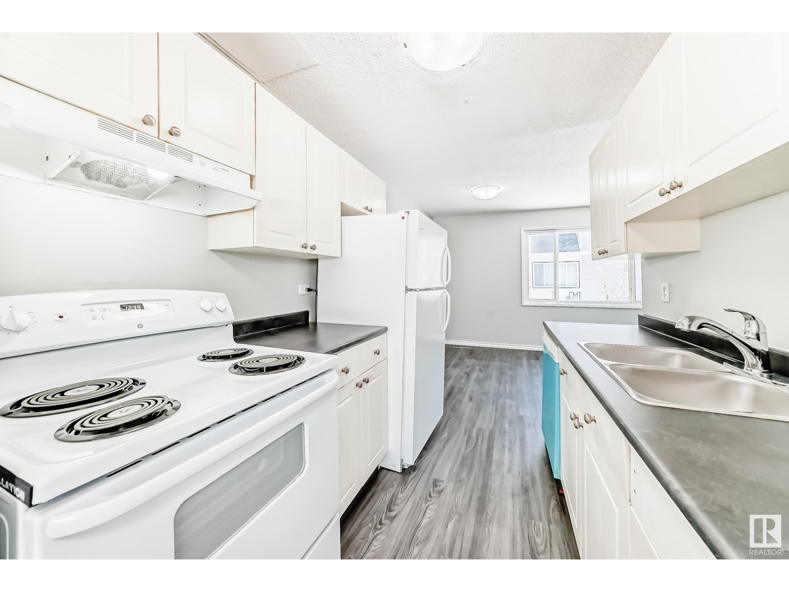 #100 11421 34 St Nw, Edmonton, Alberta  T5W 5J7 - Photo 9 - E4438505