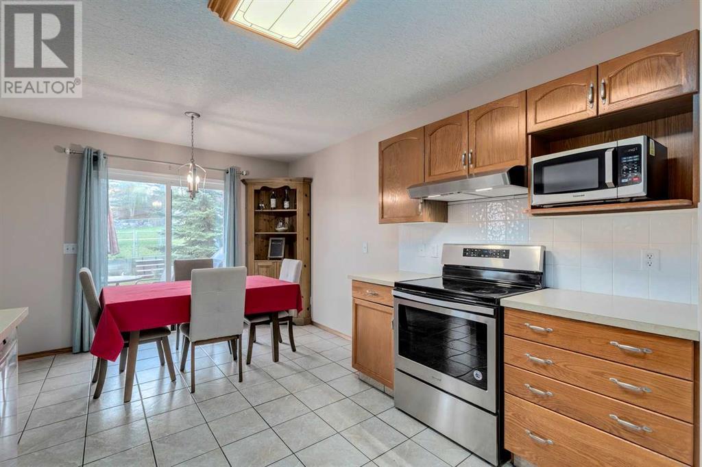 79 Arbour Crest Rise Nw, Calgary, Alberta  T3G 4L3 - Photo 13 - A2219719