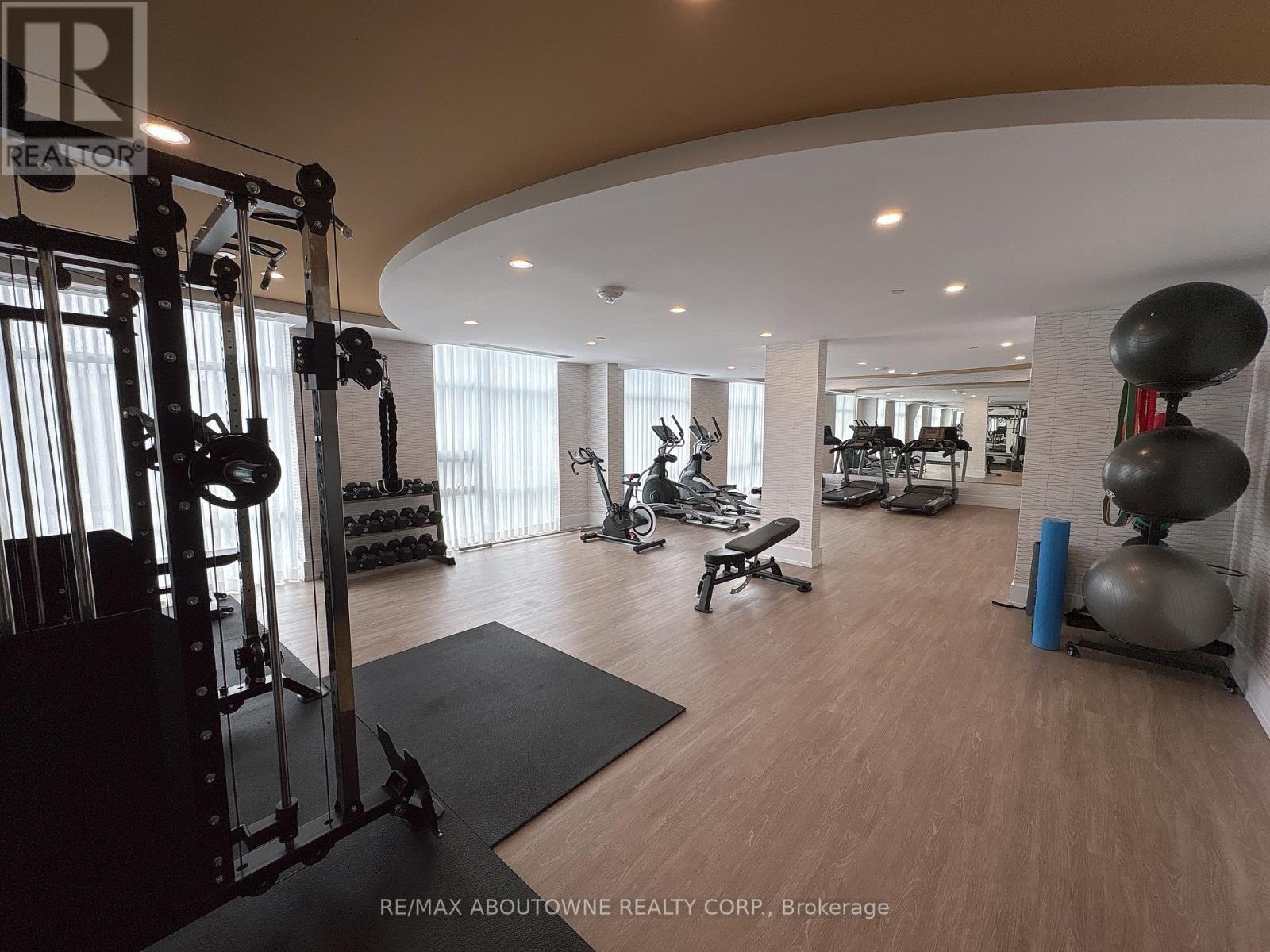 429 - 470 Dundas Street E, Hamilton, Ontario  L8B 2A6 - Photo 17 - X12172514