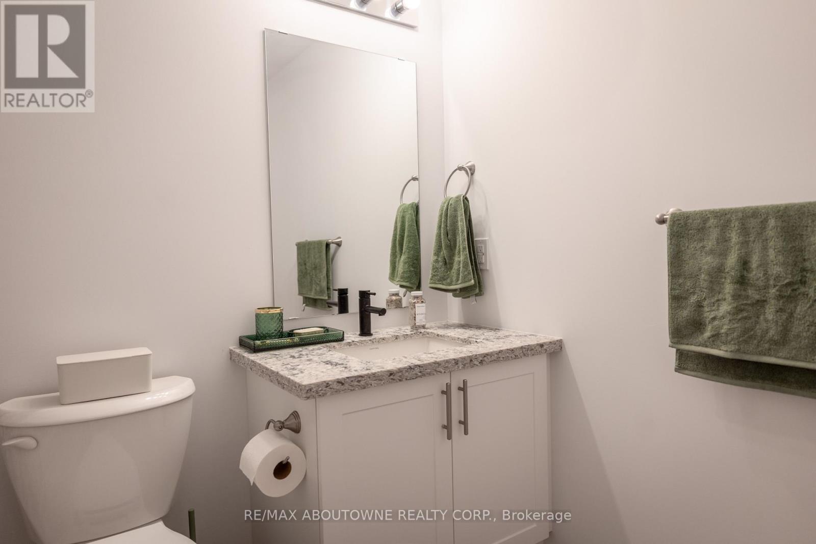 429 - 470 Dundas Street E, Hamilton, Ontario  L8B 2A6 - Photo 8 - X12172514