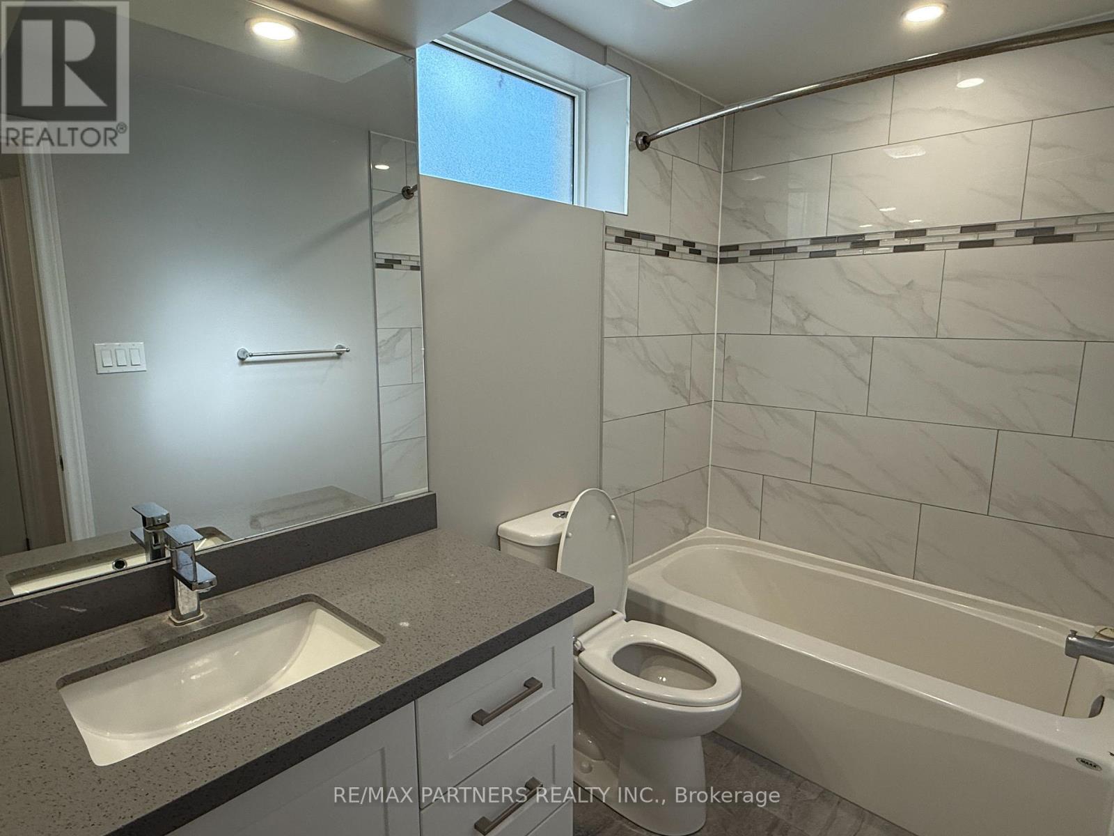 77 Foreht Crescent, Aurora, Ontario  L4G 3E9 - Photo 41 - N12172111