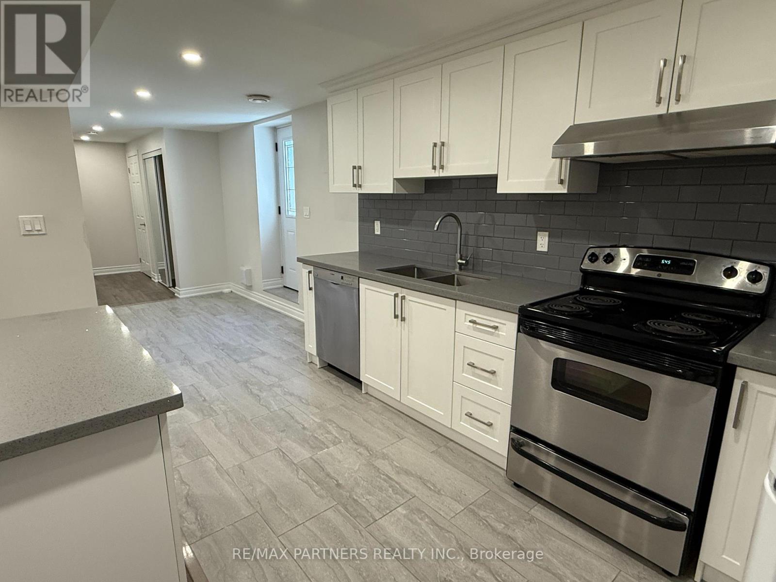 77 Foreht Crescent, Aurora, Ontario  L4G 3E9 - Photo 44 - N12172111