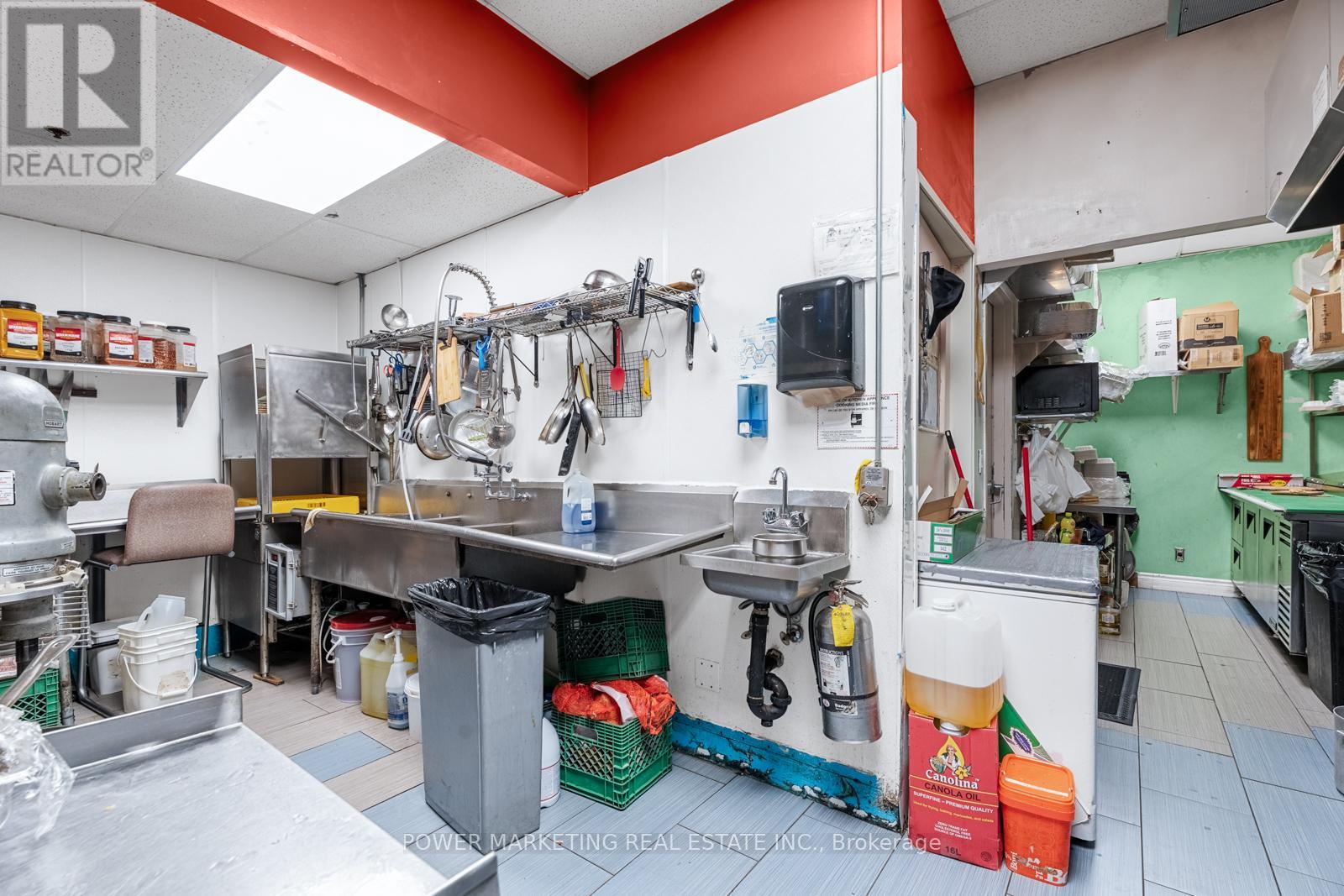9 - 2900 Woodroffe Avenue, Ottawa, Ontario  K2J 4G3 - Photo 30 - X12168373