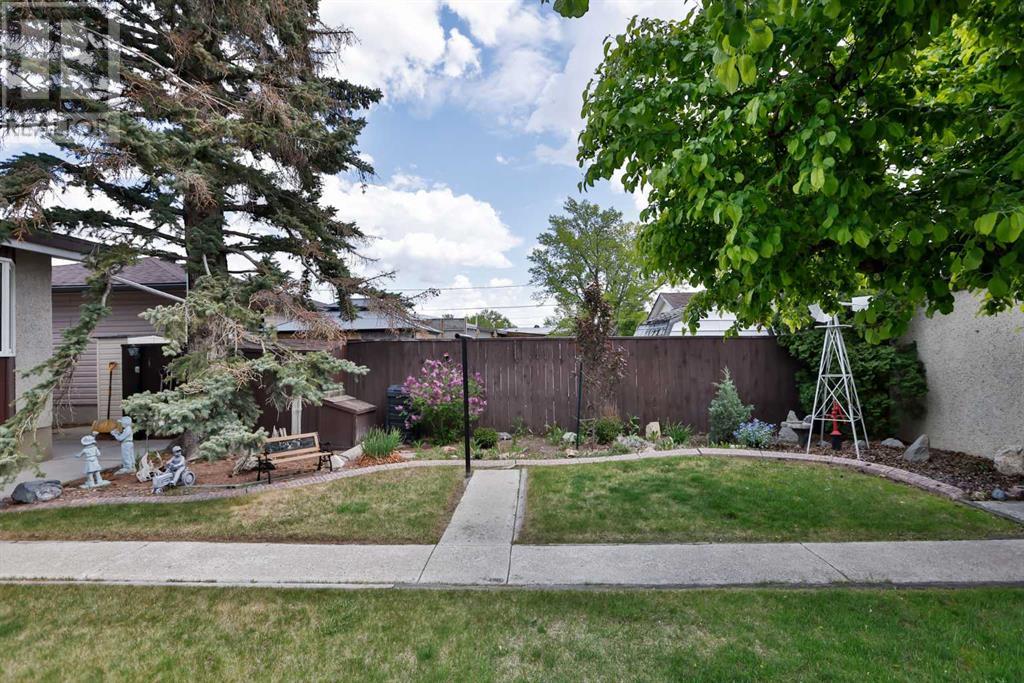 2710 7a Avenue N, Lethbridge, Alberta  T1H 1A4 - Photo 27 - A2223138