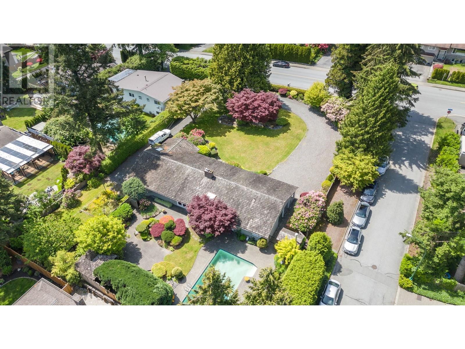 1488 Berkley Road, North Vancouver, British Columbia  V7H 1Y7 - Photo 3 - R2999880