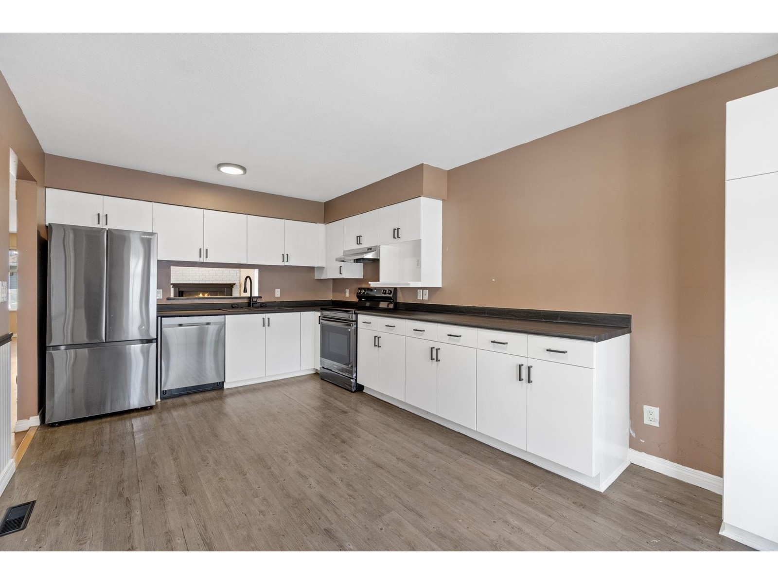 2 13970 72 Avenue, Surrey, British Columbia  V3W 0M5 - Photo 7 - R2991462