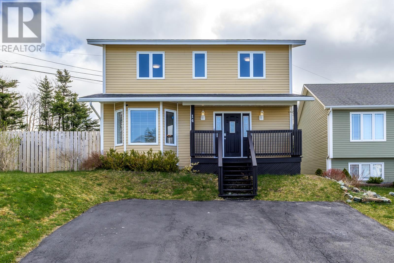 Property at 14 Sheppard Place image 1