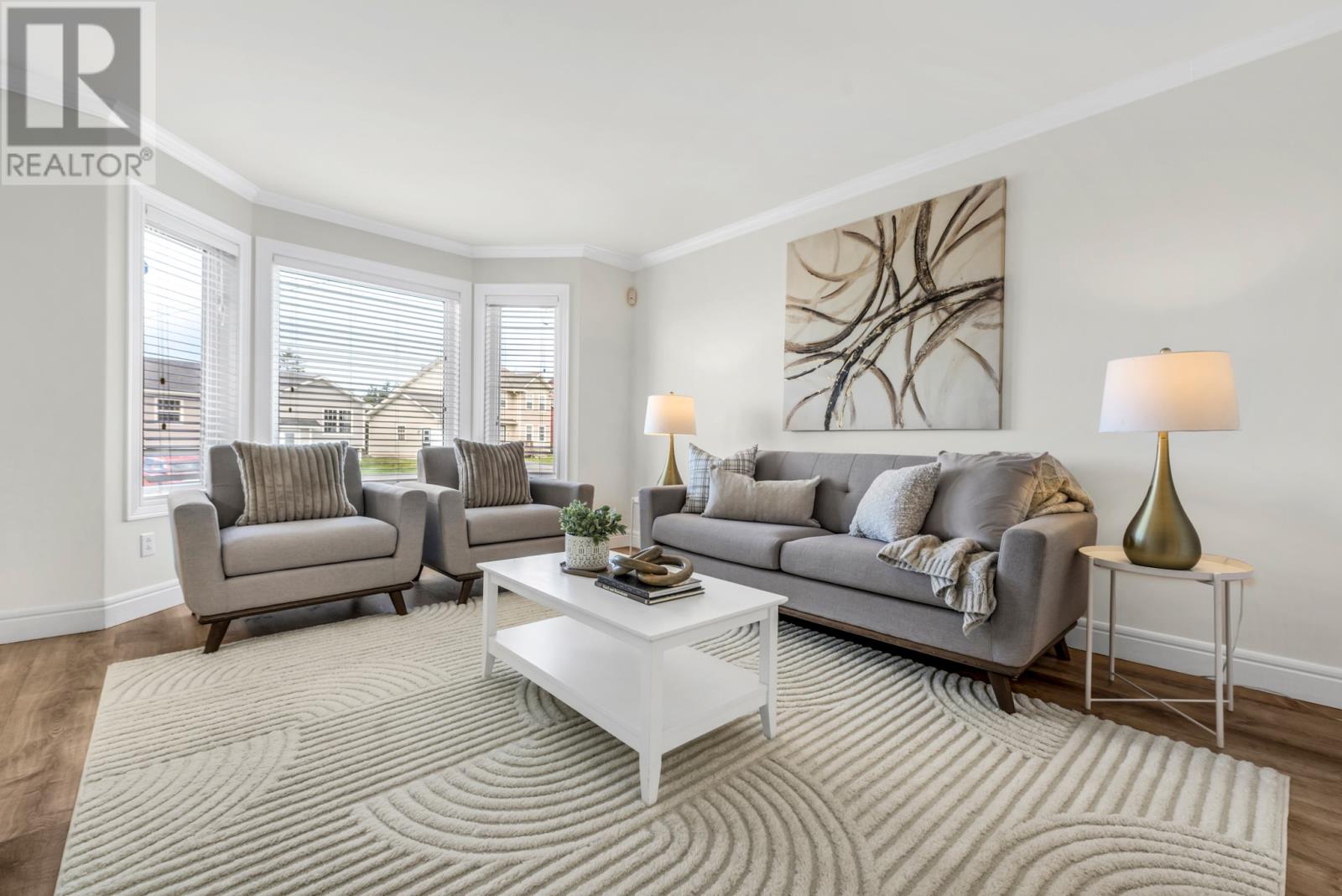 Property at 14 Sheppard Place image 3