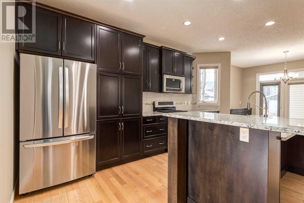 189 Cranarch Place Se, Calgary, Alberta  T3M 0W6 - Photo 11 - A2220901