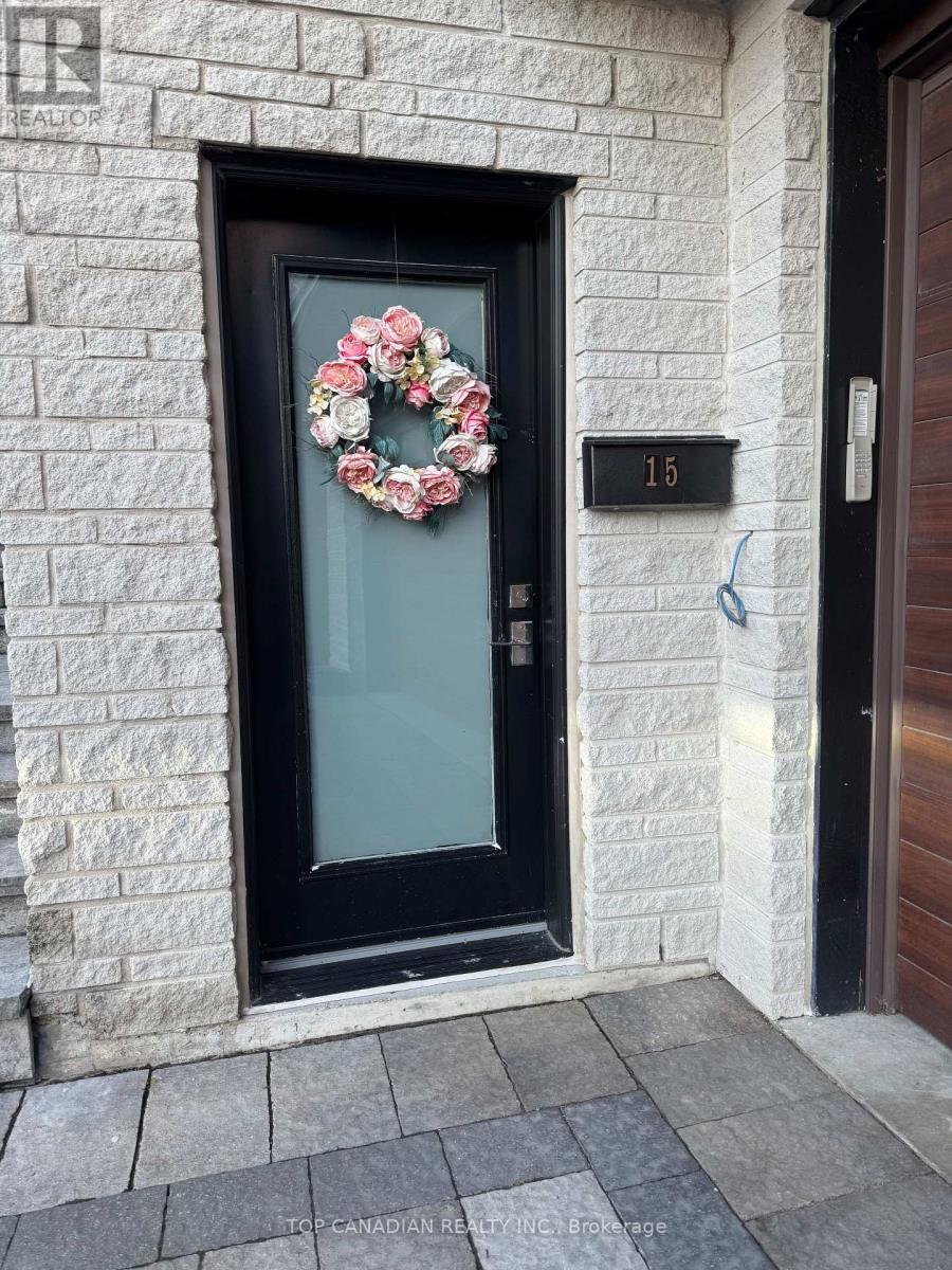 15 Lund Street, Richmond Hill, Ontario  L4C 8S8 - Photo 7 - N12159441