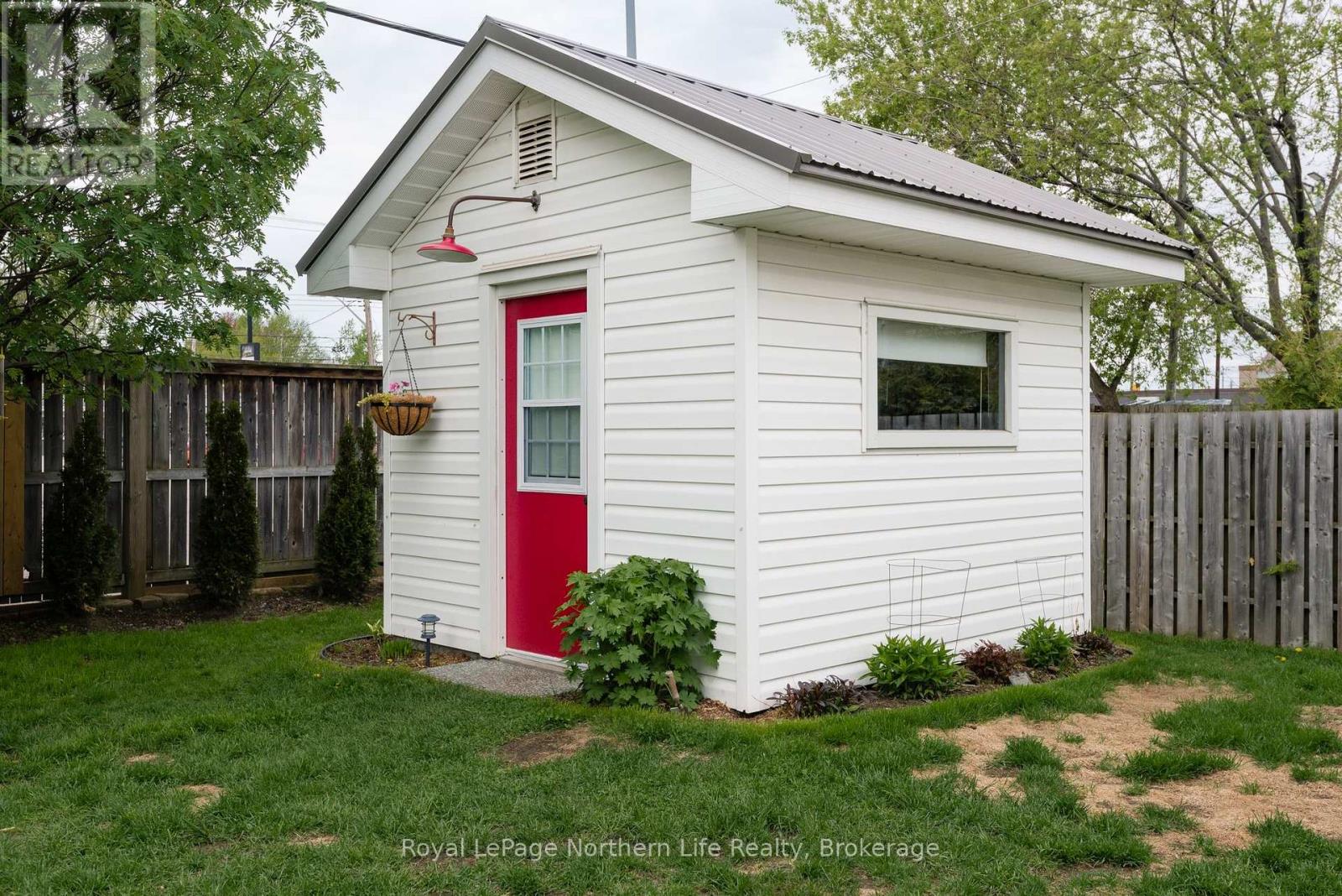 205 Lee Avenue, North Bay (Ferris), Ontario  P1A 2K4 - Photo 49 - X12172782