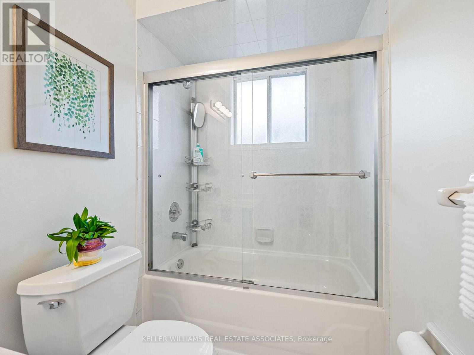 144 Genesee Drive, Oakville, Ontario  L6H 5Y9 - Photo 20 - W12170777