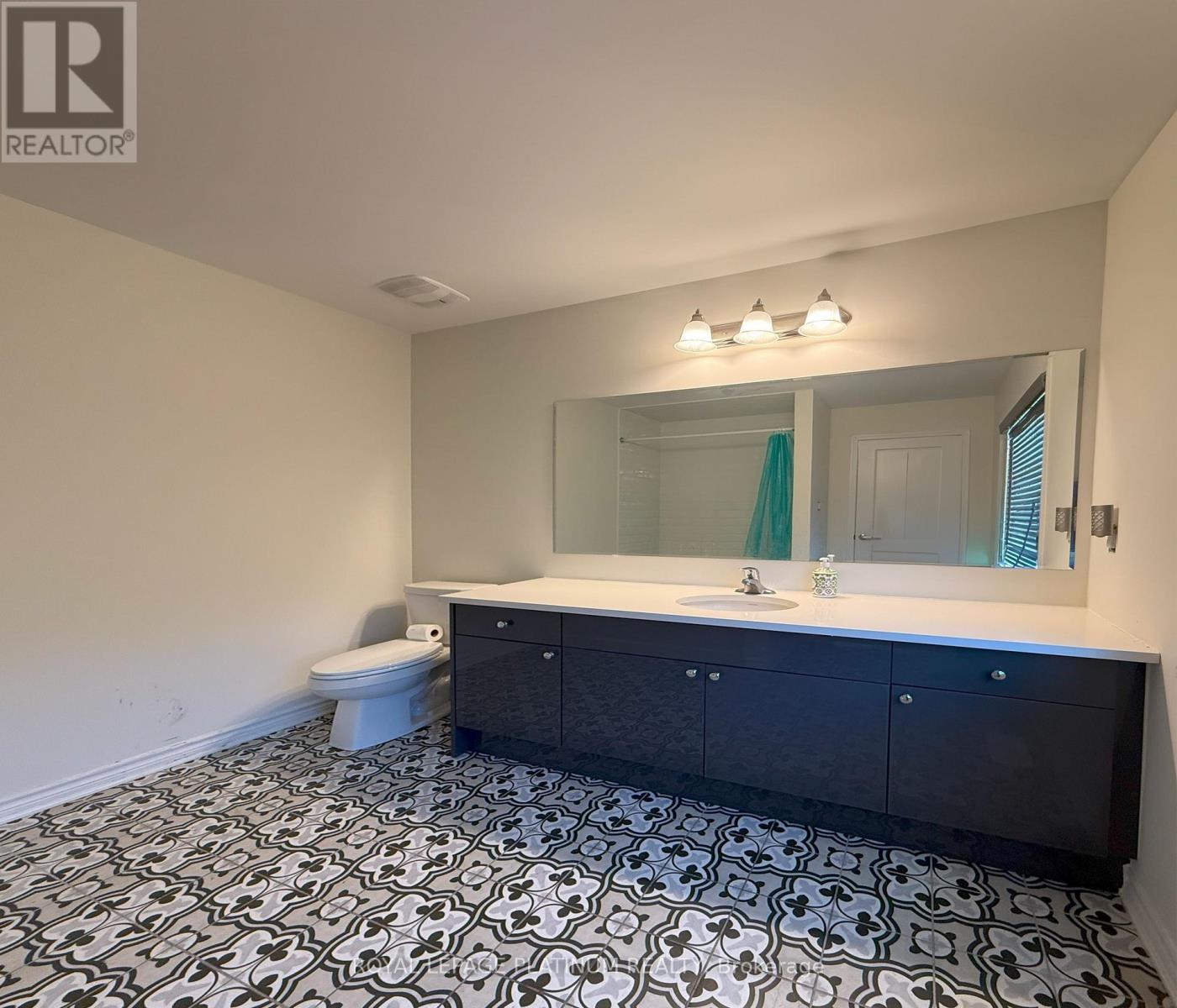 4 Stother Crescent, Bracebridge, Ontario  P1L 0A3 - Photo 25 - X12147801