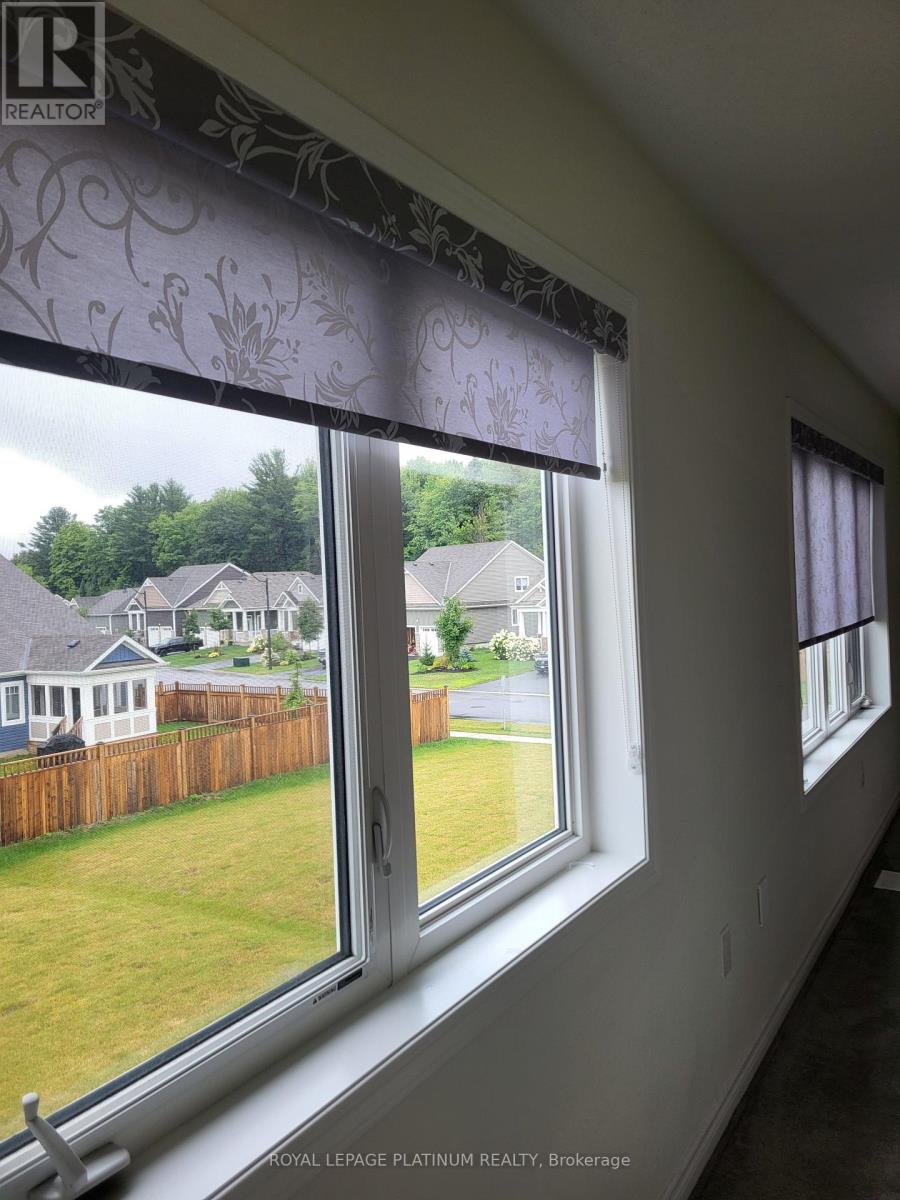 4 Stother Crescent, Bracebridge, Ontario  P1L 0A3 - Photo 28 - X12147801