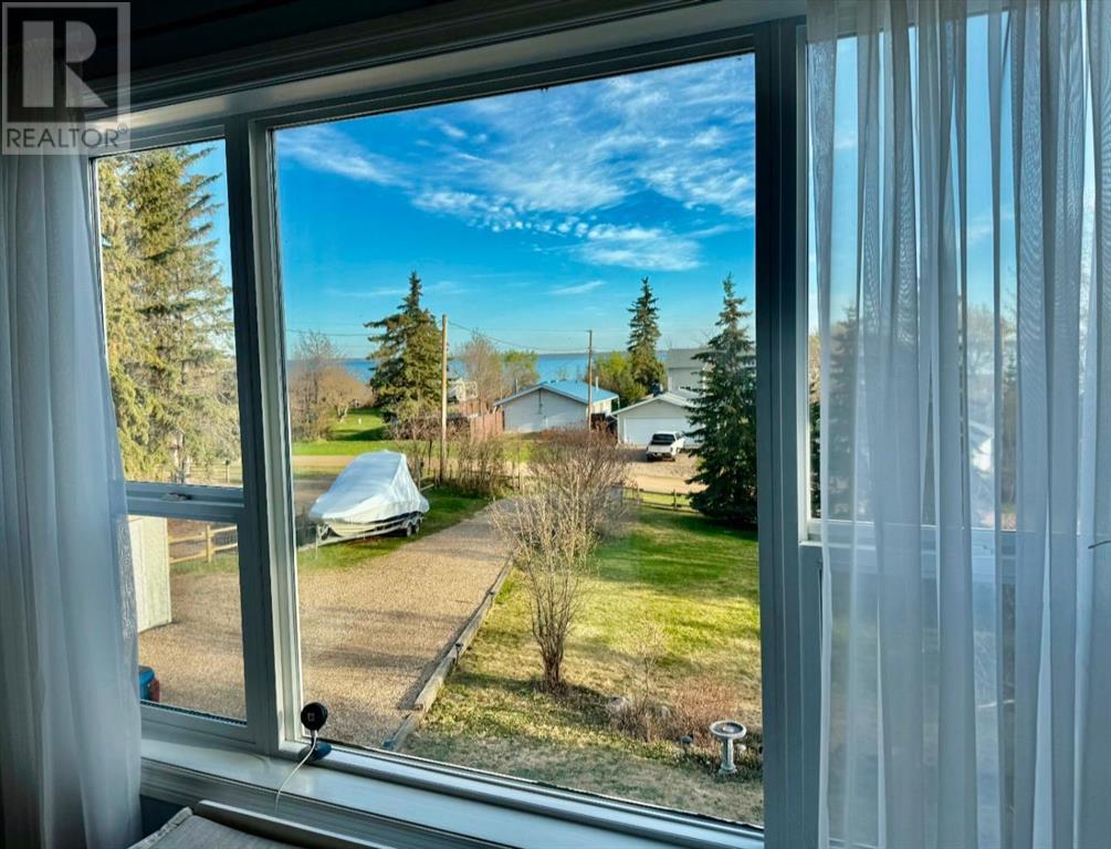 39 Front Street, White Sands, Alberta  T0C 2L0 - Photo 16 - A2193492