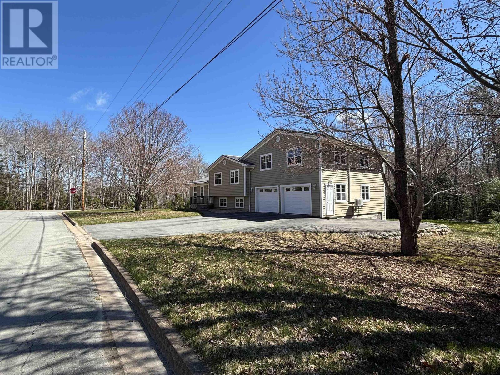 4 Cresthaven Court, Bridgewater, Nova Scotia  B4V 3Z3 - Photo 4 - 202508493