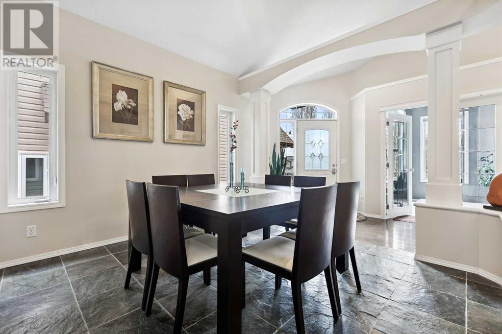250 Cougar Ridge Drive Sw, Calgary, Alberta  T3H 5R9 - Photo 4 - A2213448