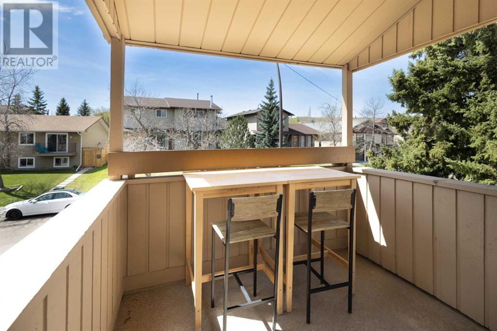 62 Beacham Way Nw, Calgary, Alberta  T3K 5K4 - Photo 15 - A2219965
