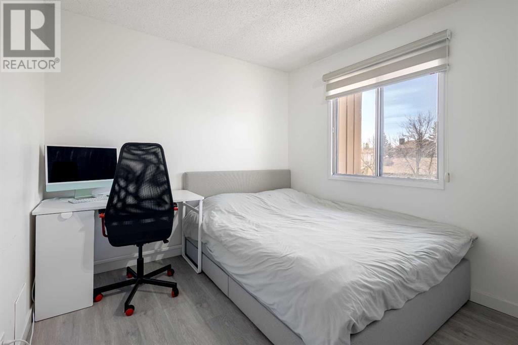 62 Beacham Way Nw, Calgary, Alberta  T3K 5K4 - Photo 36 - A2219965