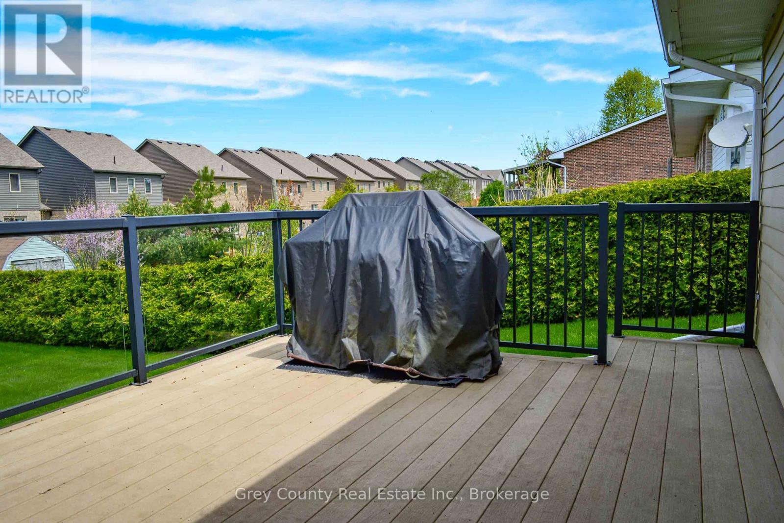 63 Grayview Drive, Grey Highlands, Ontario  N0C 1H0 - Photo 45 - X12077651