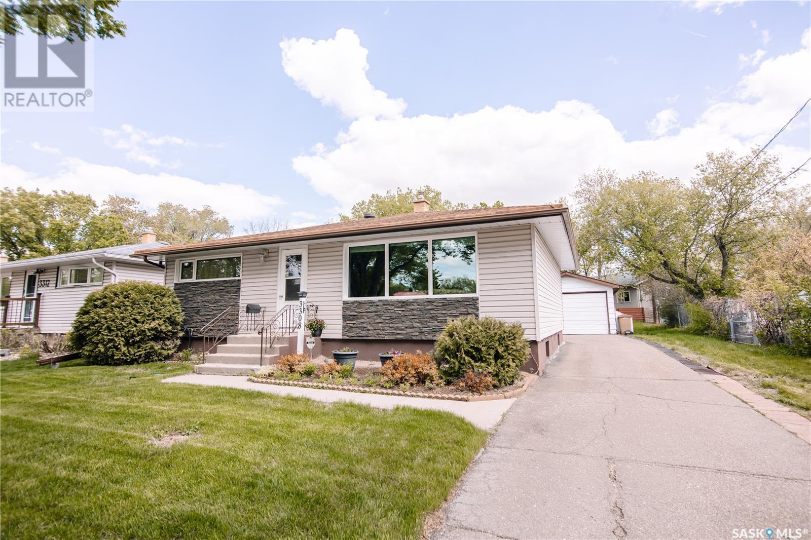 3308 Avonhurst DRIVE, regina, Saskatchewan