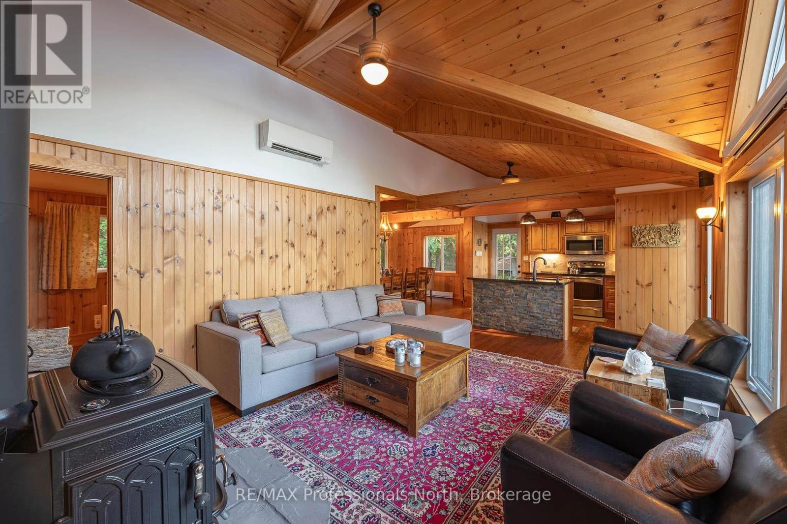 1484 Bat Lake Road, Minden Hills, Ontario  K0M 2K0 - Photo 11 - X12165143