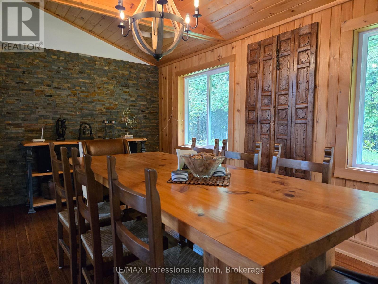 1484 Bat Lake Road, Minden Hills, Ontario  K0M 2K0 - Photo 7 - X12165143