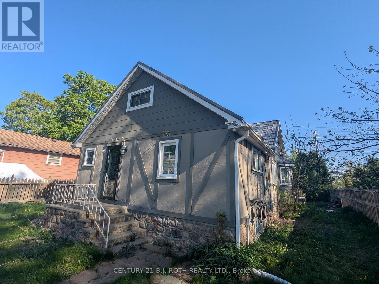 2709 25 SIDE ROAD, Innisfil, Ontario