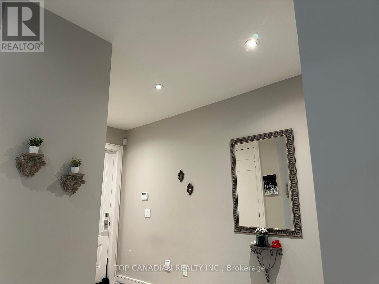 15 Lund Street, Richmond Hill, Ontario  L4C 8S8 - Photo 27 - N12159441