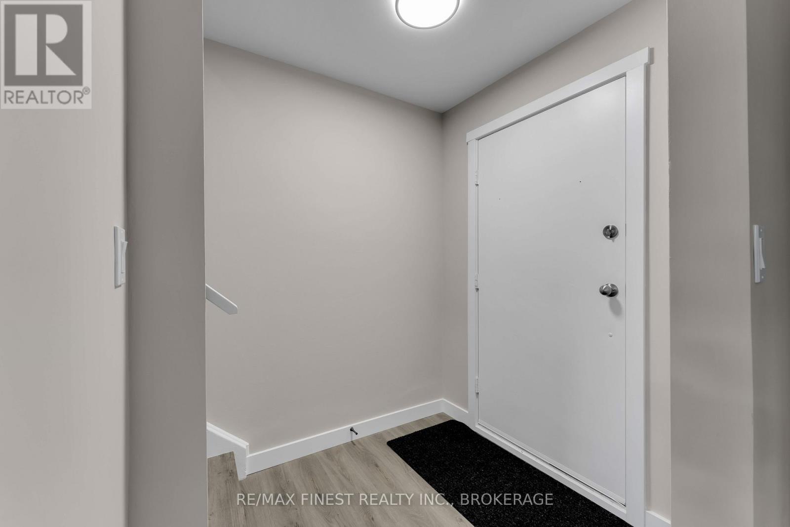 27 - 53 Winchester Drive, Greater Napanee, Ontario  K7R 3P9 - Photo 3 - X12172832