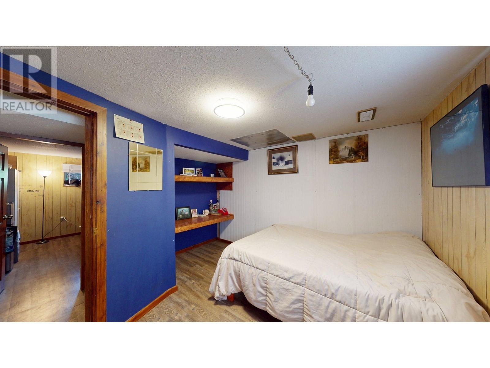 1336 Alpine Drive, Elkford, British Columbia  V0B 1H0 - Photo 22 - 10348830