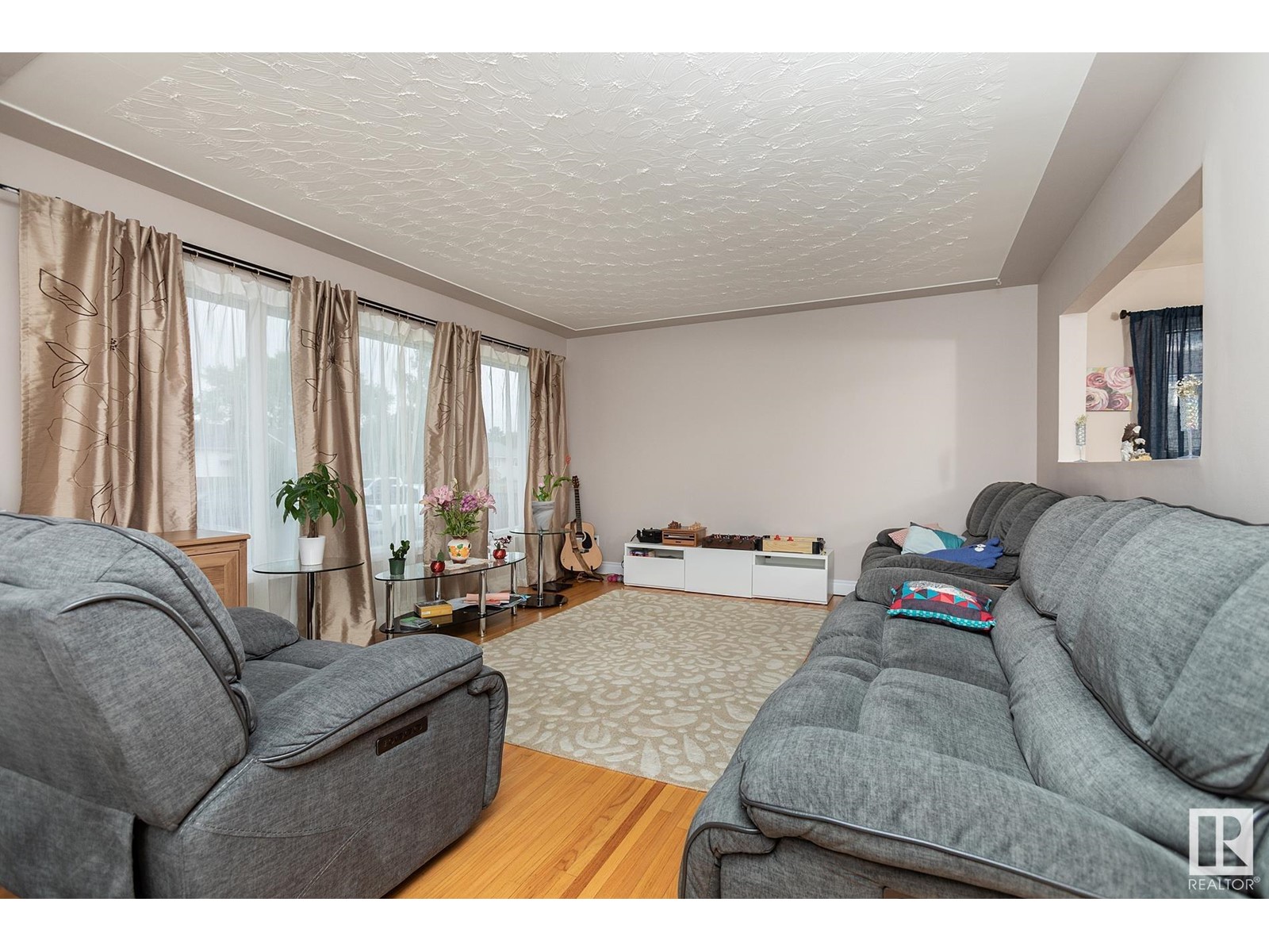 13519 108 St Nw, Edmonton, Alberta  T5E 4X7 - Photo 4 - E4437871