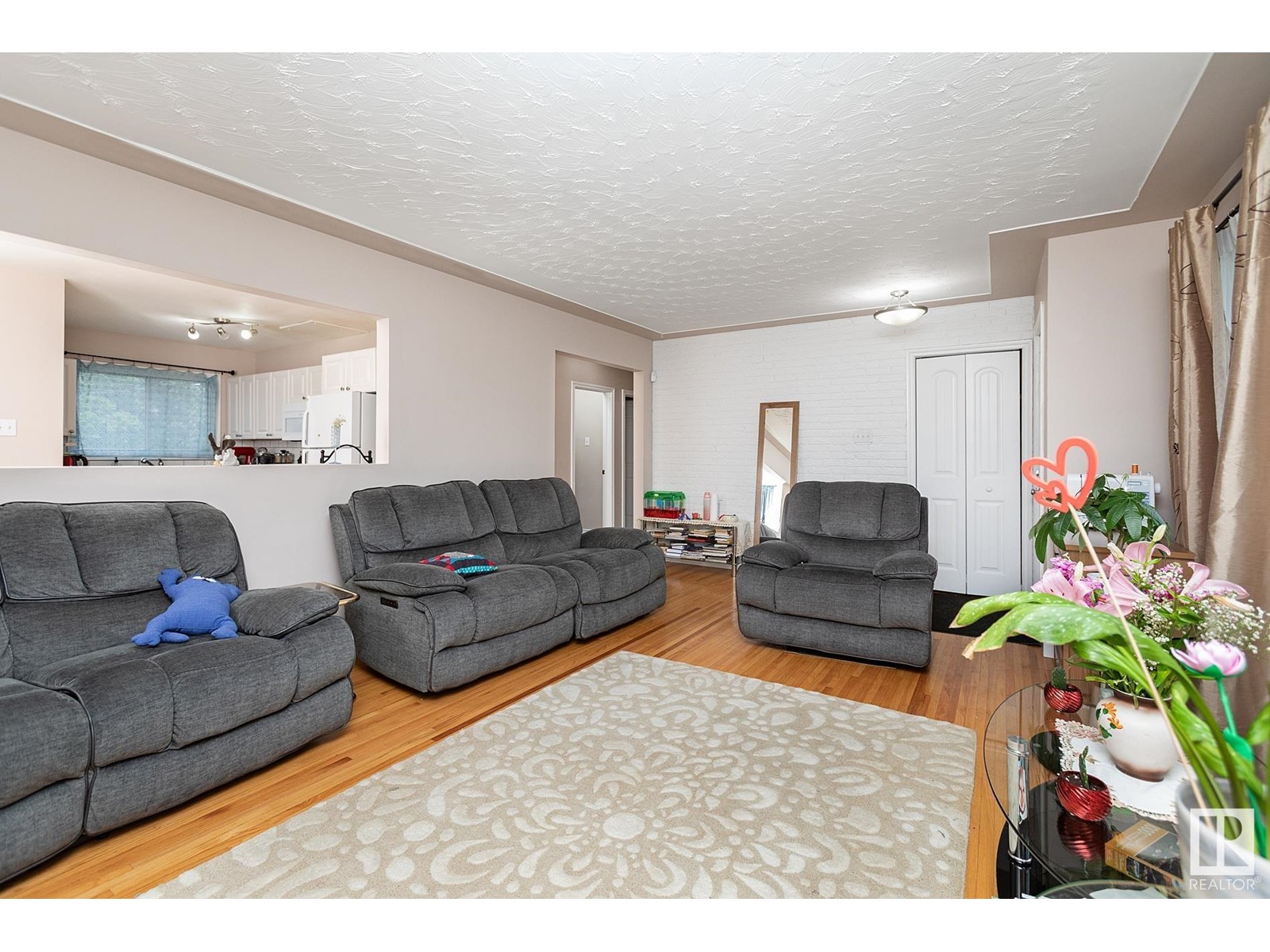 13519 108 St Nw, Edmonton, Alberta  T5E 4X7 - Photo 5 - E4437871