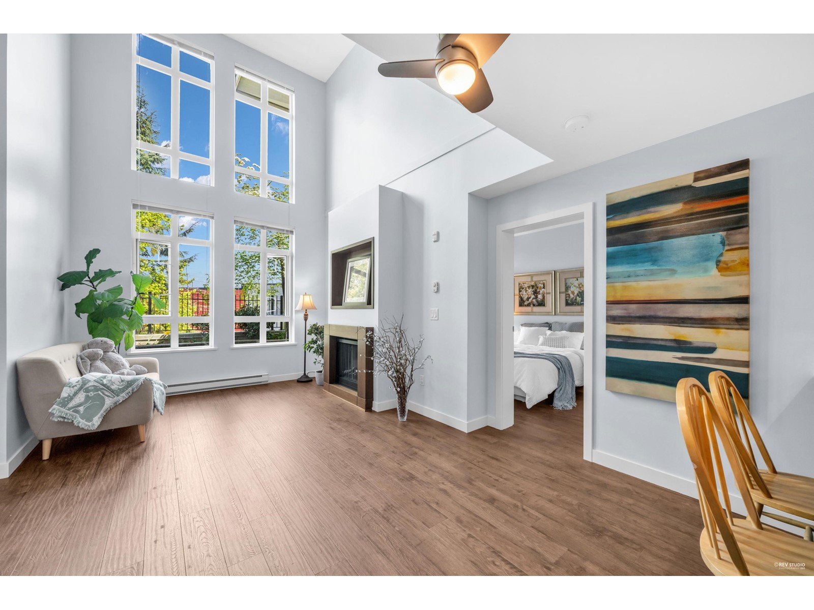 Property at 158 2950 KING GEORGE BOULEVARD image 2