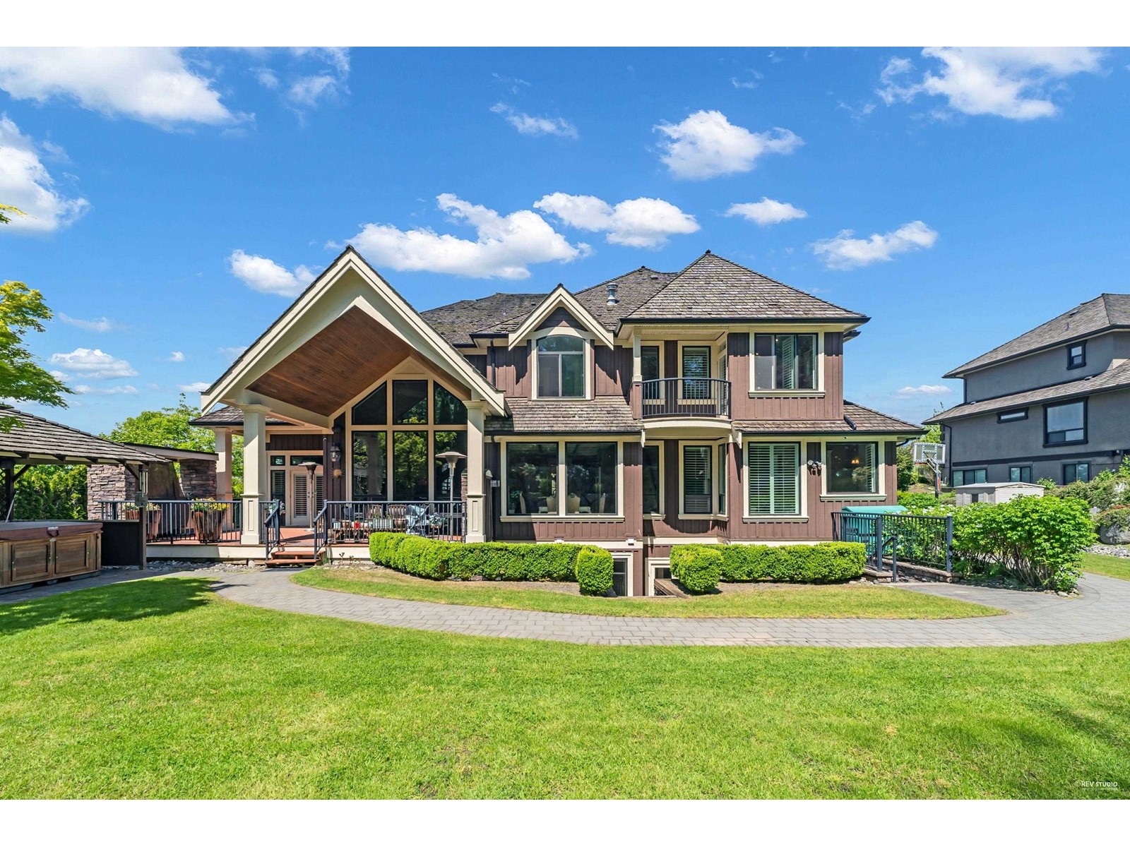 Property at 16168 30 AVENUE image 3