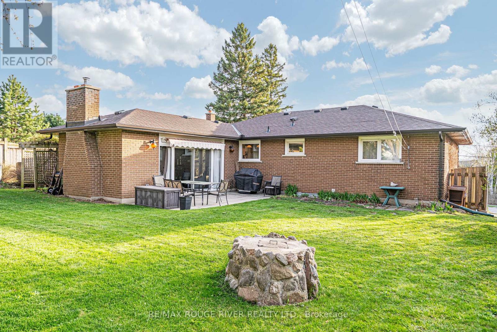 133 Elizabeth Crescent, Whitby, Ontario  L1N 3S1 - Photo 33 - E12172889