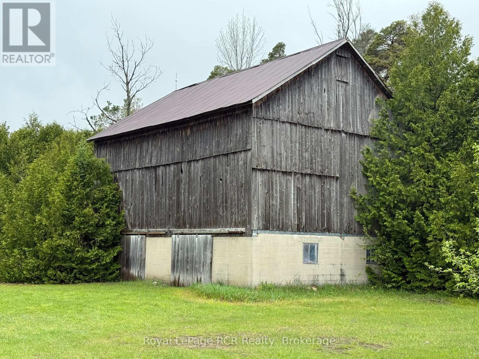 134780 20 Side Road, West Grey, Ontario  N0G 1L0 - Photo 40 - X12172820