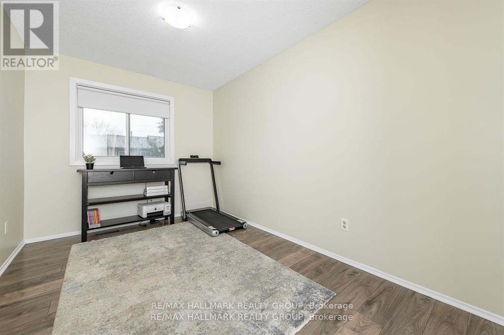 19 Bering Court, Ottawa, Ontario  K2L 2B8 - Photo 15 - X12172910
