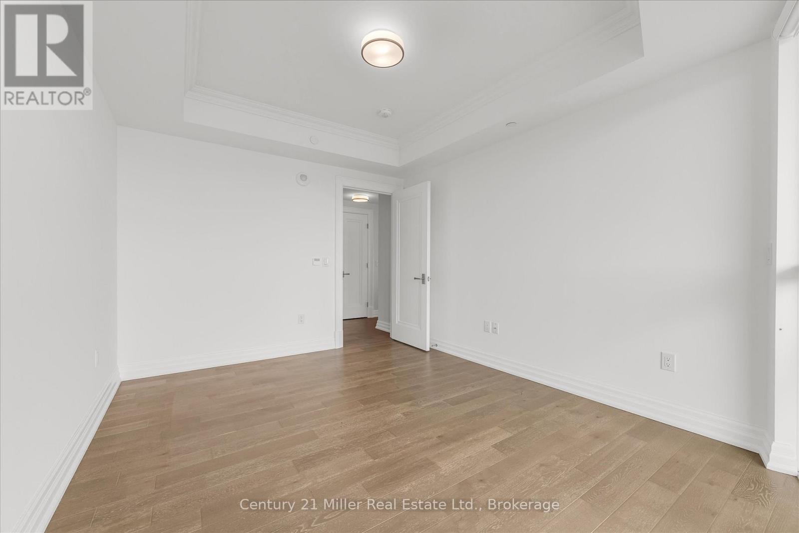1605 - 2060 Lakeshore Drive, Burlington, Ontario  L7R 0G2 - Photo 26 - W12172961