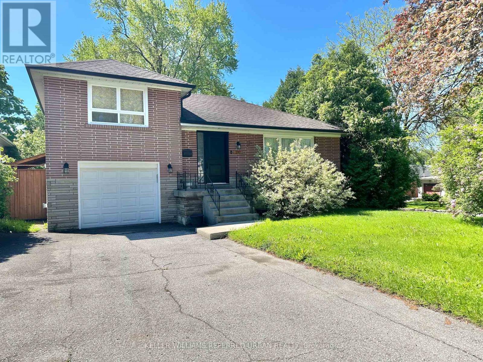 297 Betty Ann Drive, Toronto, Ontario  M2R 1A9 - Photo 1 - C12095894
