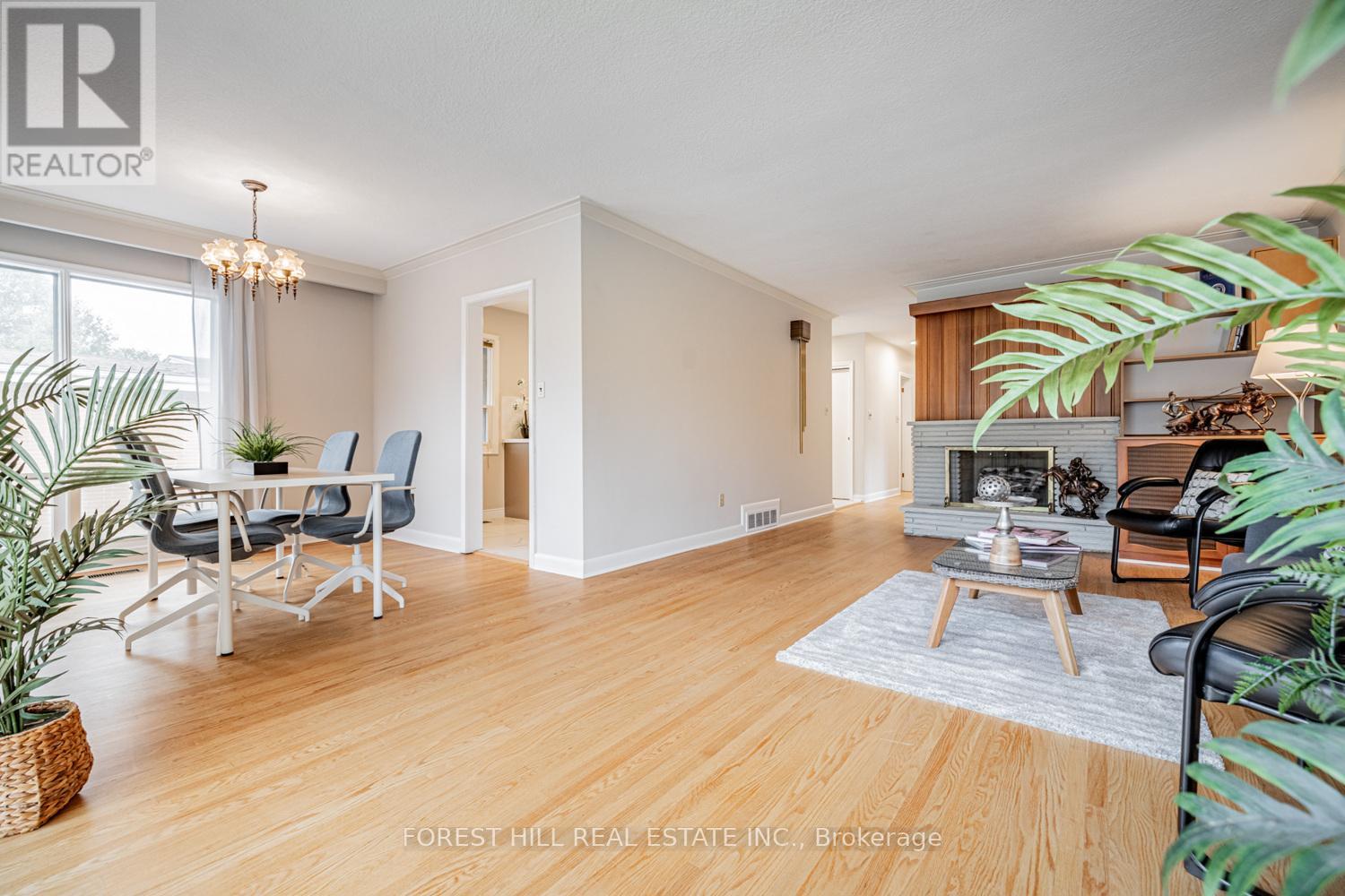 3 Blithfield Avenue, Toronto, Ontario  M2K 1X9 - Photo 10 - C12172775