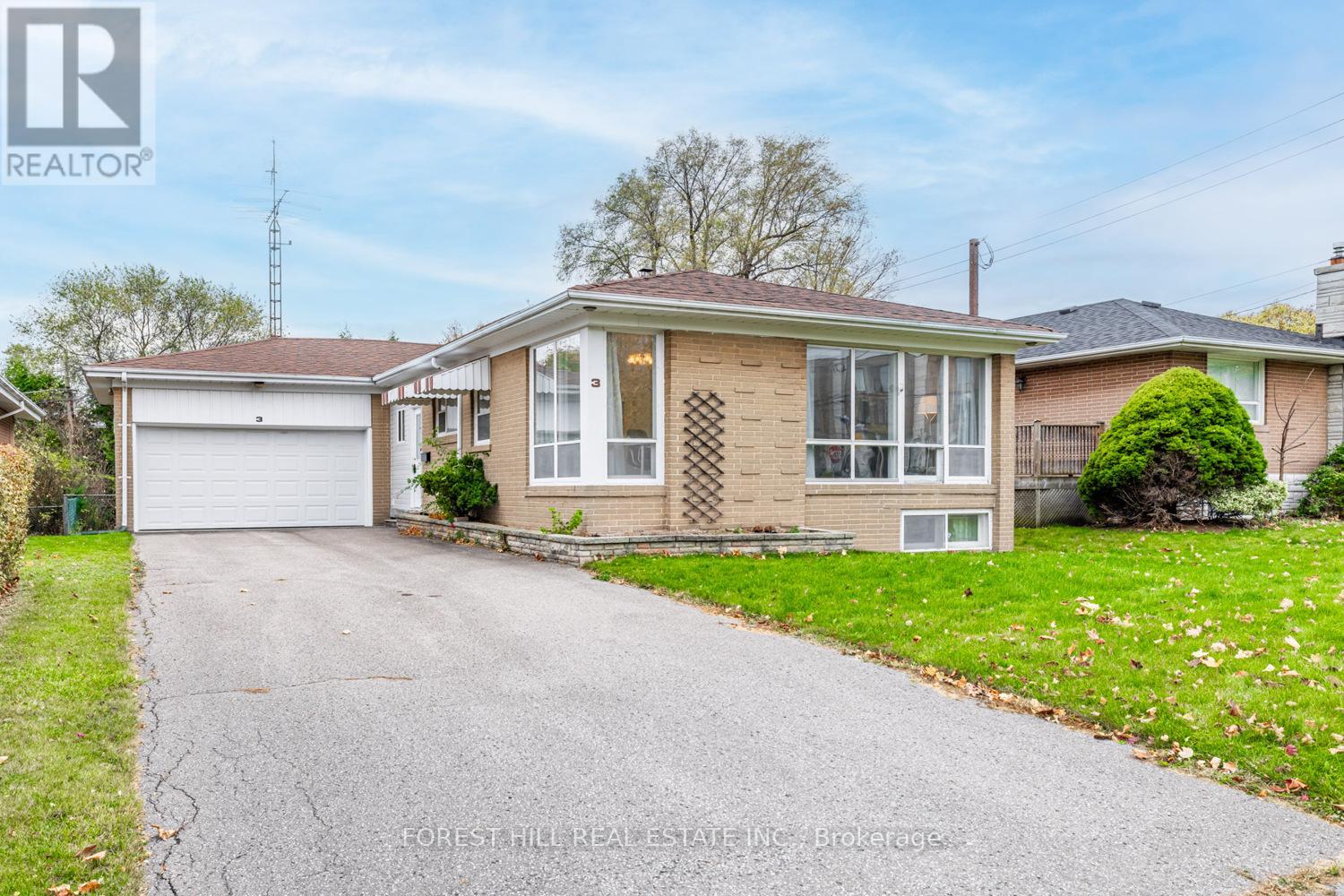 3 Blithfield Avenue, Toronto, Ontario  M2K 1X9 - Photo 12 - C12172775